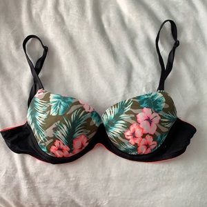 Women’s VS PINK bra